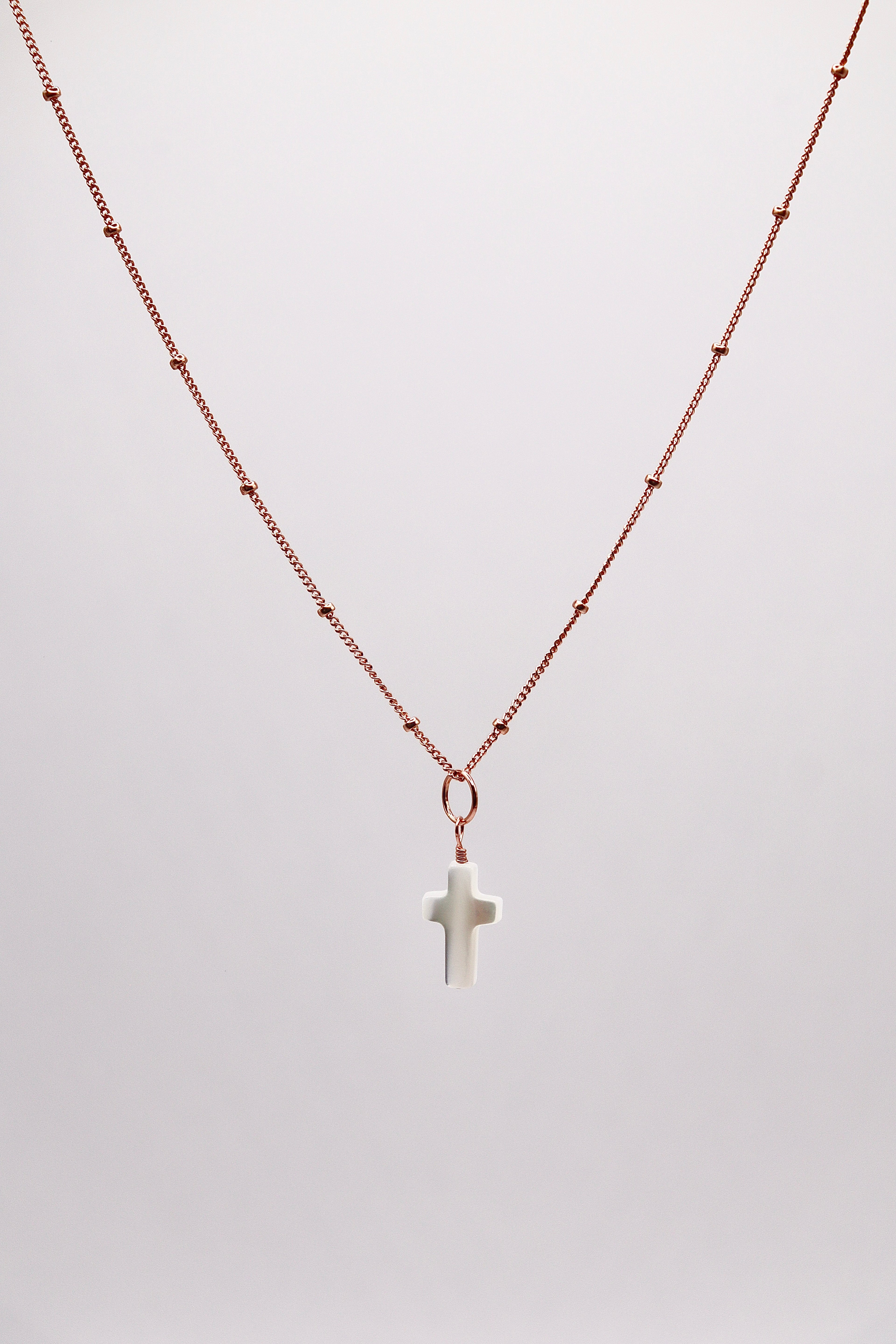 Perlmutt croix
